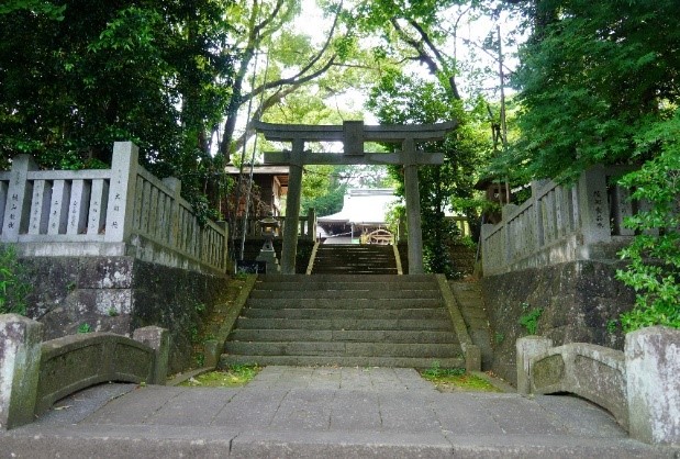 秦野町曾屋神社（秦野市曽屋）2