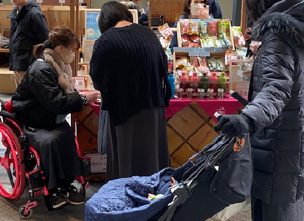 マルシェ雰囲気