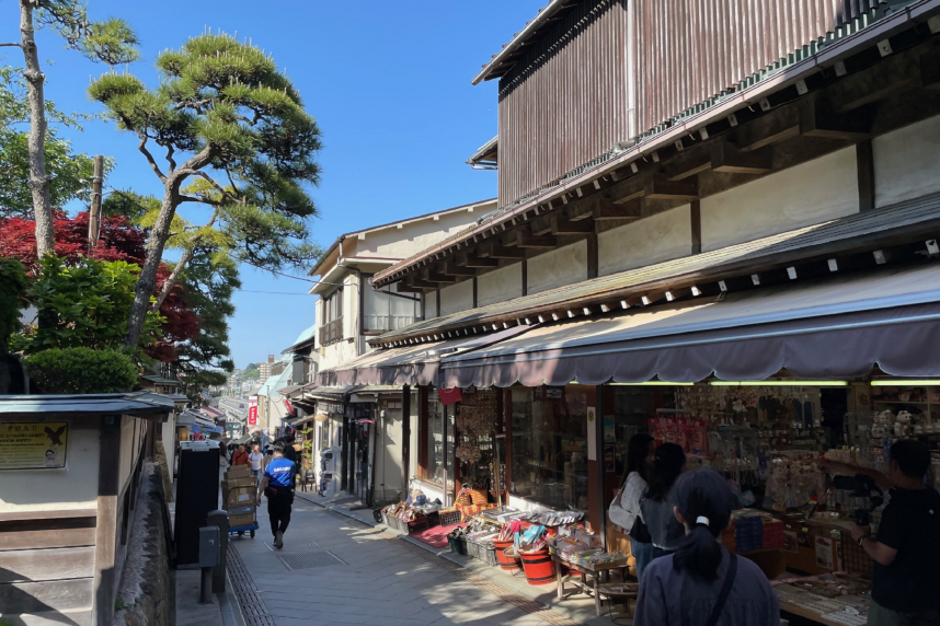 仲見世通り
