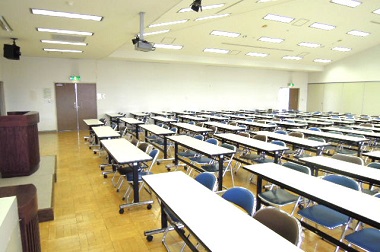 大教室画像