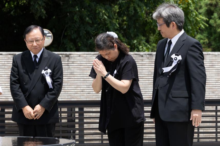 津久井やまゆり園事件追悼式写真