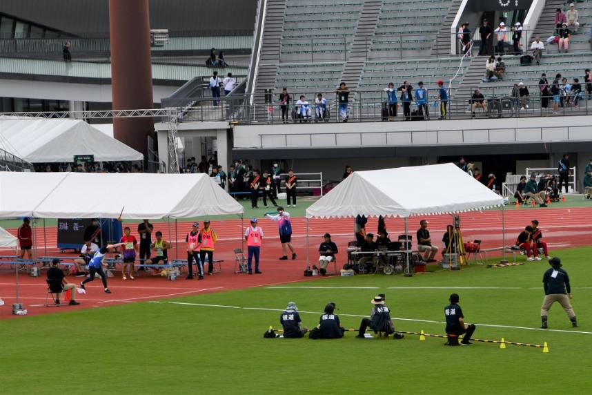 シャベリックスロー（五味選手）1