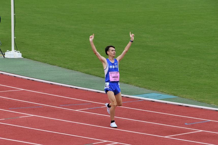 陸上競技（800m）石川選手3