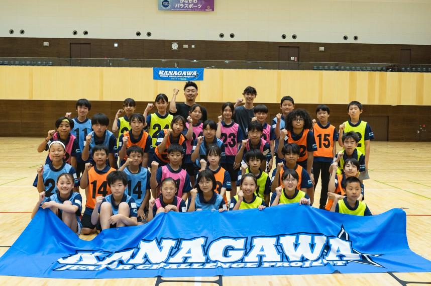 3期生アジリズムプログラム参加者と講師の集合写真画像