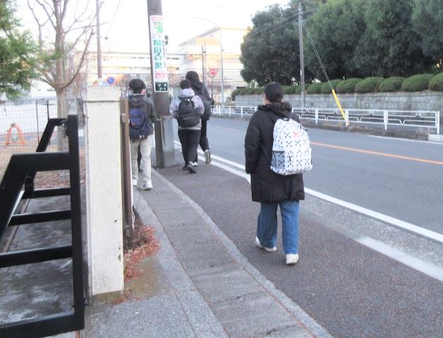 1人で下校