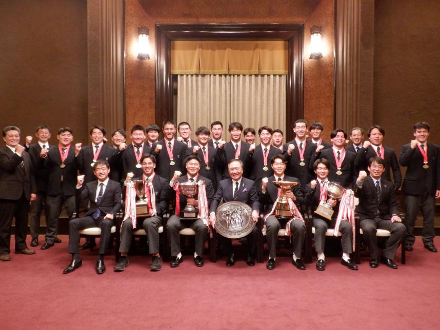 皆さんと記念撮影