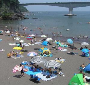 岩海水浴場の写真