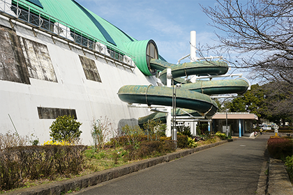 ウォータースライダー