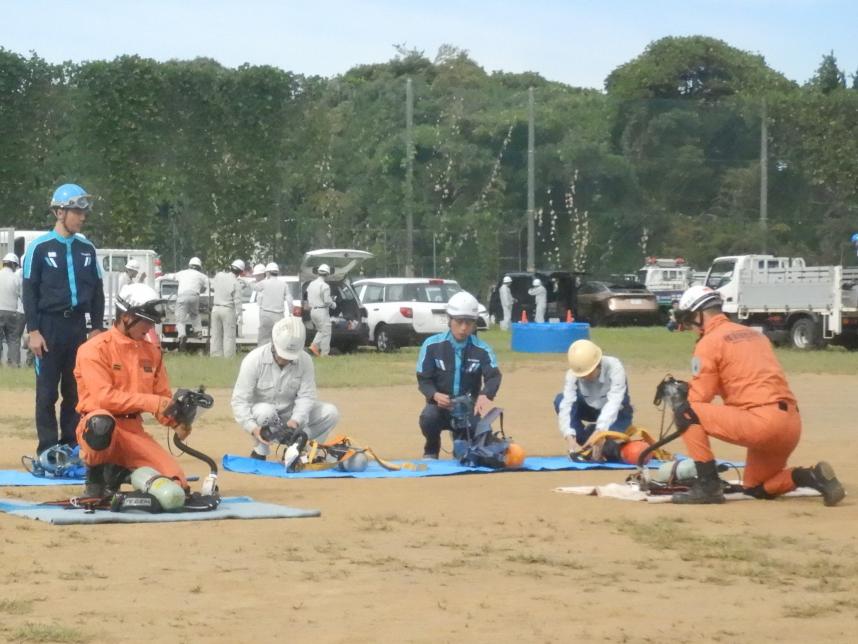 空気呼吸器装着訓練