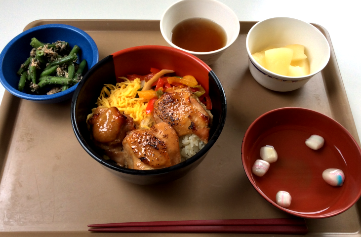 鶏丼の写真