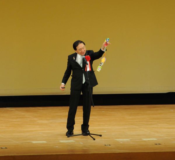 知事写真2