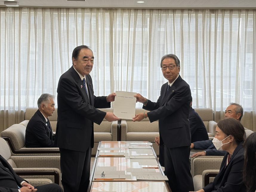 議長の活動10月8日