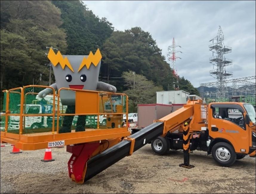高所作業車試乗
