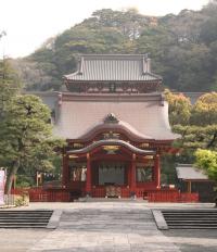 鶴岡八幡宮