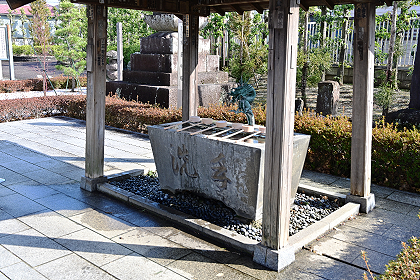 星谷寺の手水舎