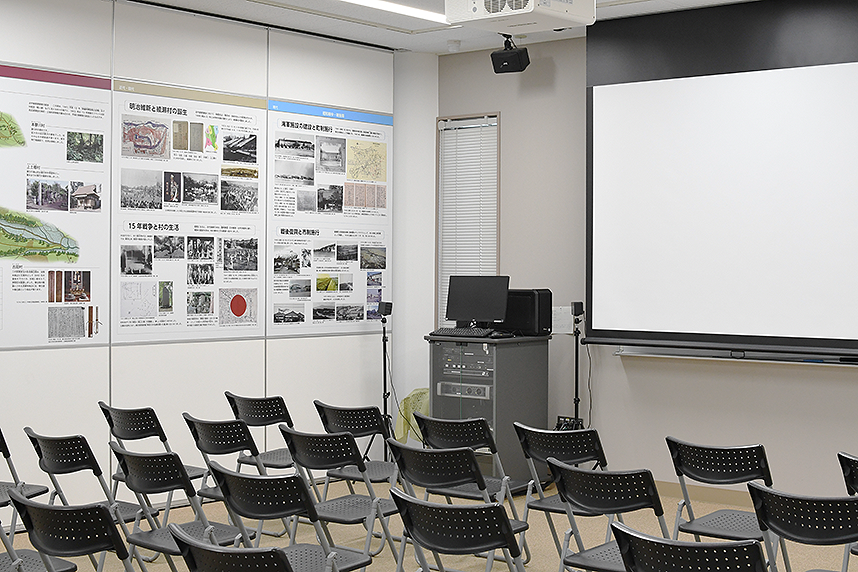 神崎遺跡資料館の講習室