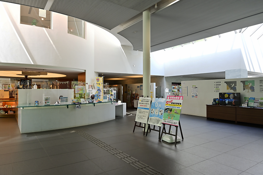 エントランスホール