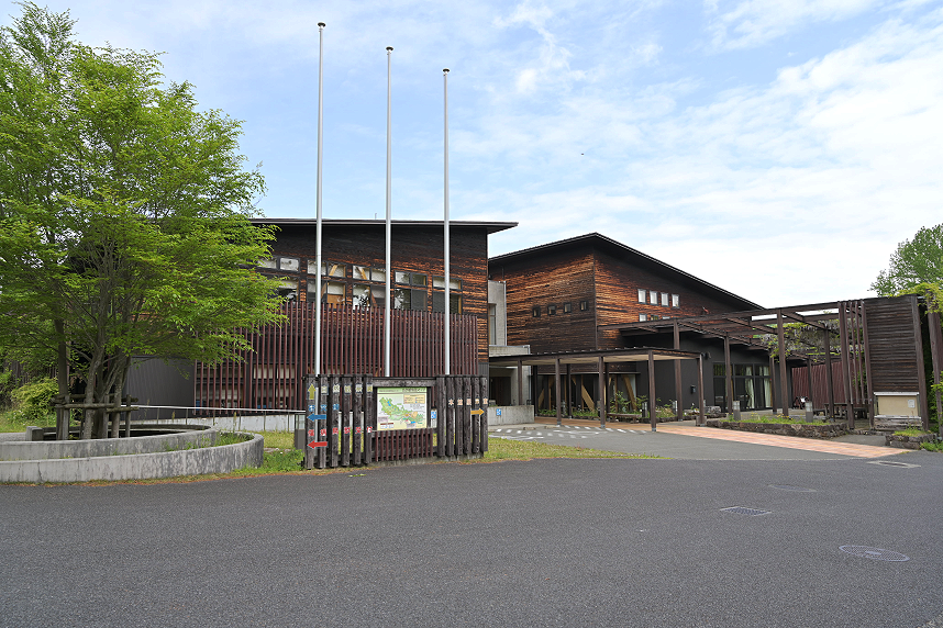 自然環境保全センターの外観