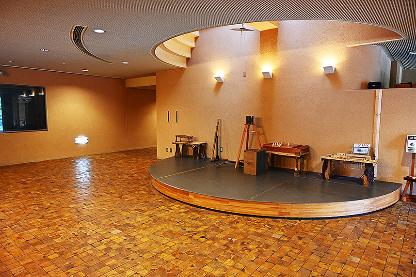 藤野芸術の家・大きなホール