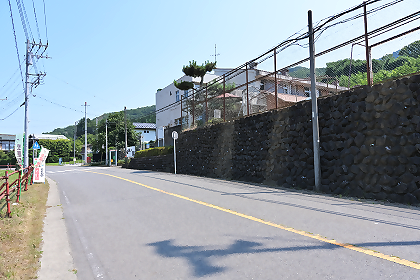 篠原の里センター横の壁面