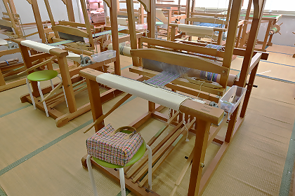 レインボープラザ（愛川繊維会館）手織り