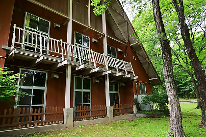 せきれい棟の正面の様子