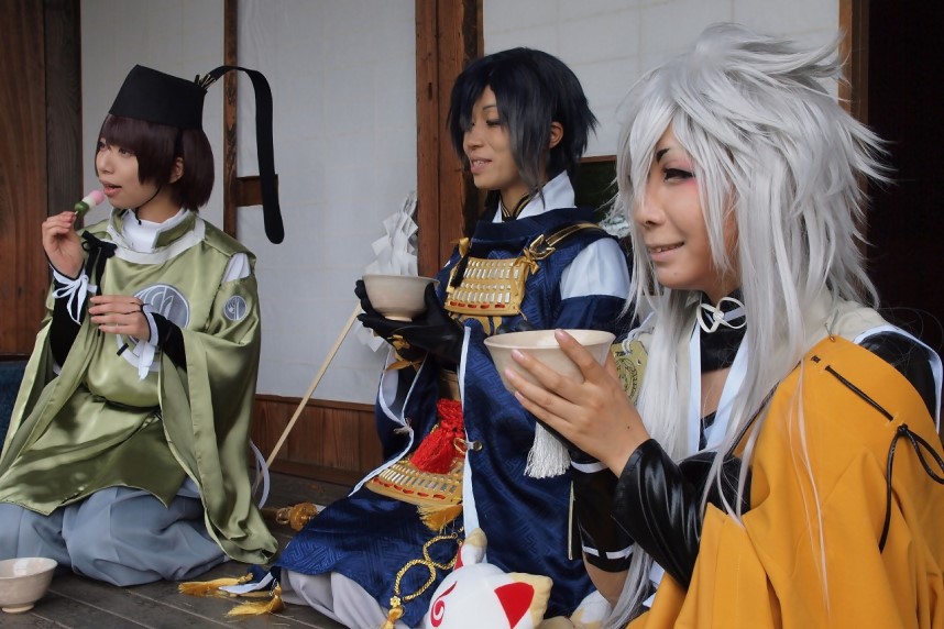 参加コスプレーヤーの山十邸