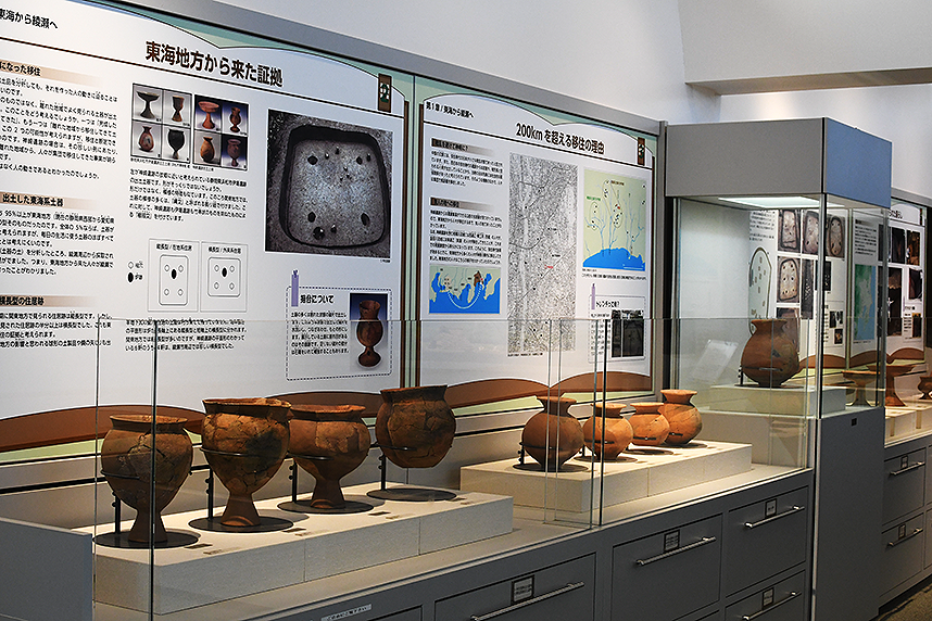 神崎遺跡資料館の展示