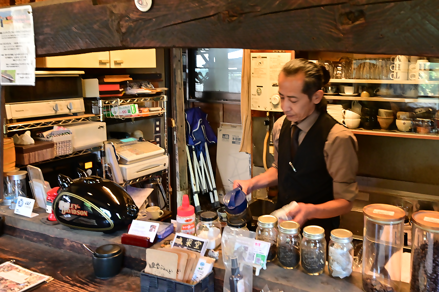 仏果堂のマスター