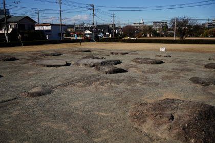 七重の塔の礎石