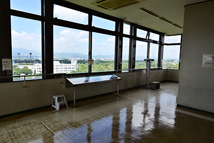 展望塔の中