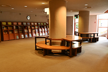 藤野芸術の家内部