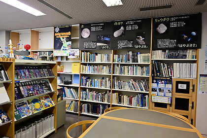 天文研究室の様子2