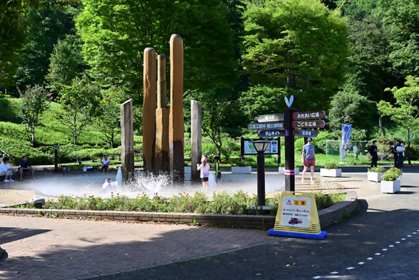 あいかわ公園_中央広場