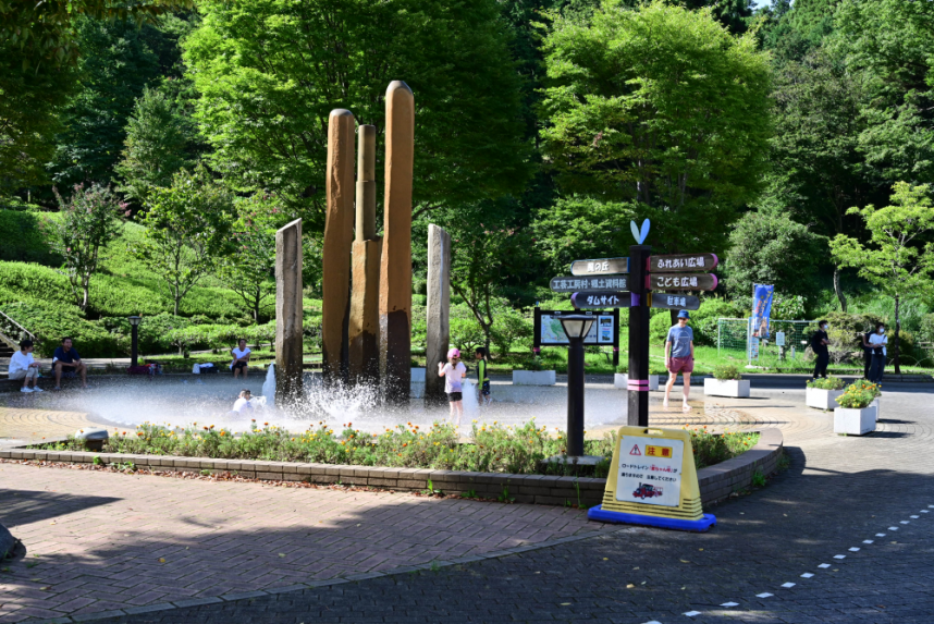 あいかわ公園_中央広場