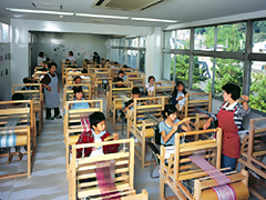 レインボープラザ（愛川繊維会館）手織り2