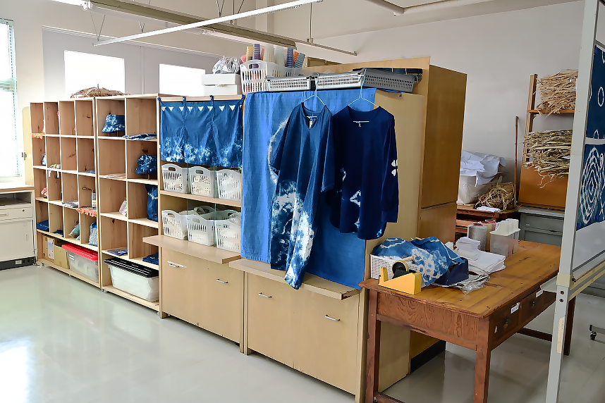 レインボープラザ（愛川繊維会館）1階フロア