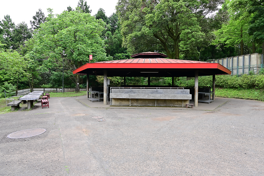 野外炊事場の外観写真