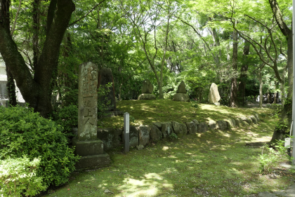 参道に面した風景