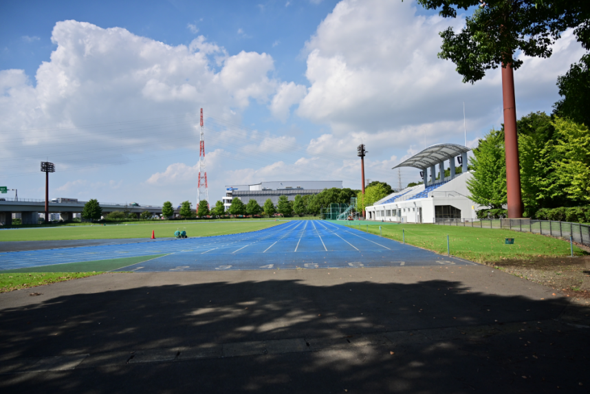 陸上競技場の風景