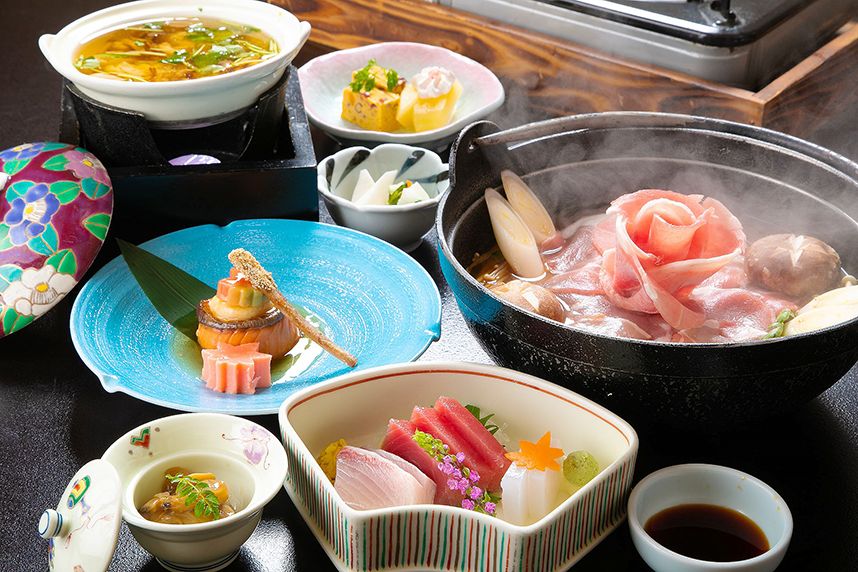 元湯旅館の写真(食事)