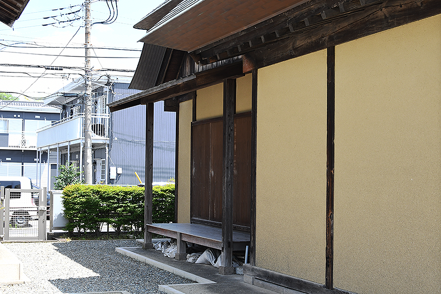 下鶴間ふるさと館（別角度から）