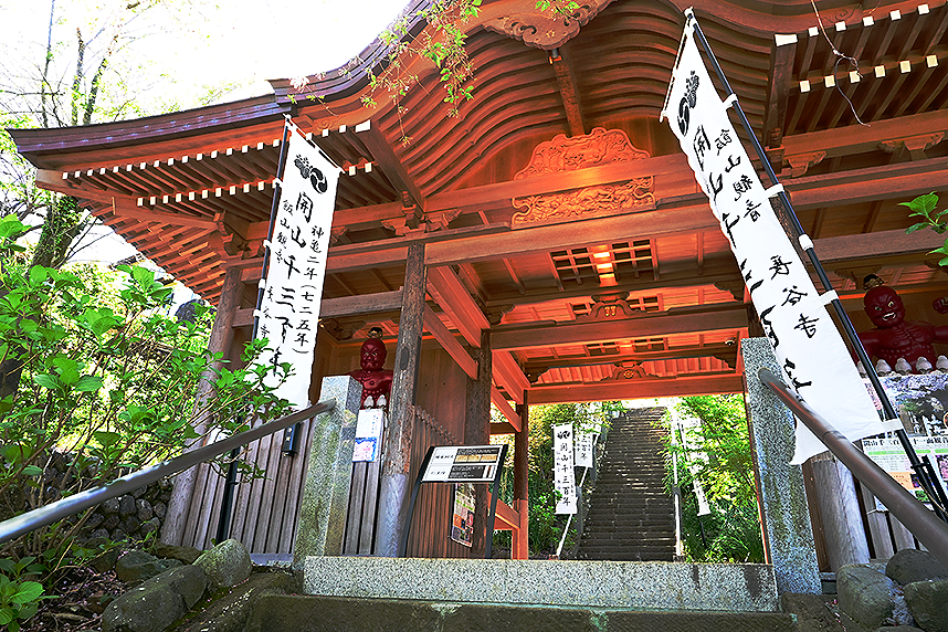 長谷寺の仁王門