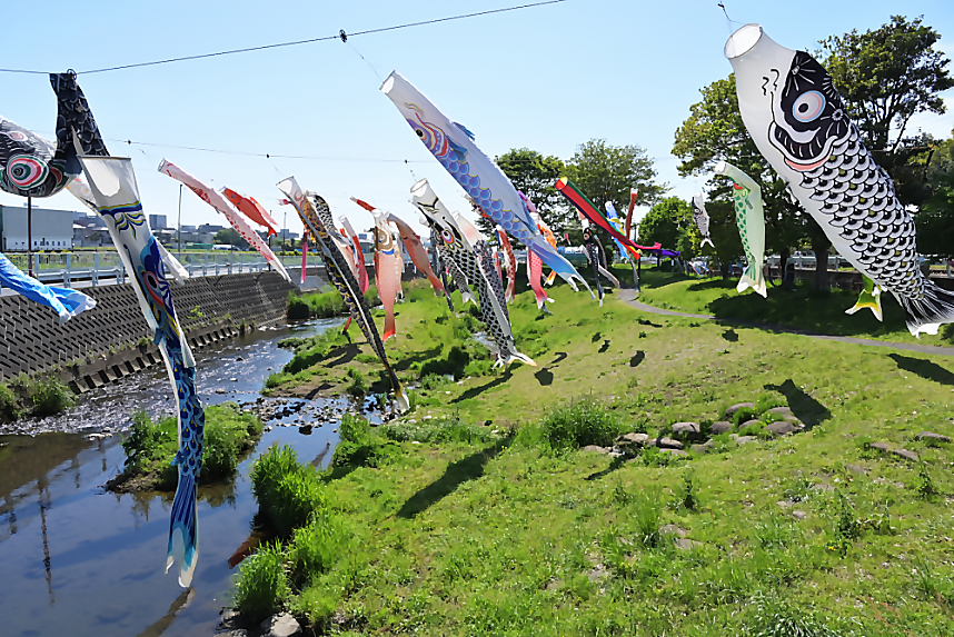 地蔵橋親水広場内の様子