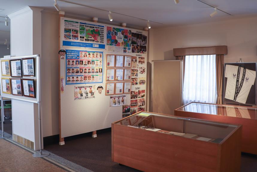 グリーンハウスの展示（デフリンピック関係）