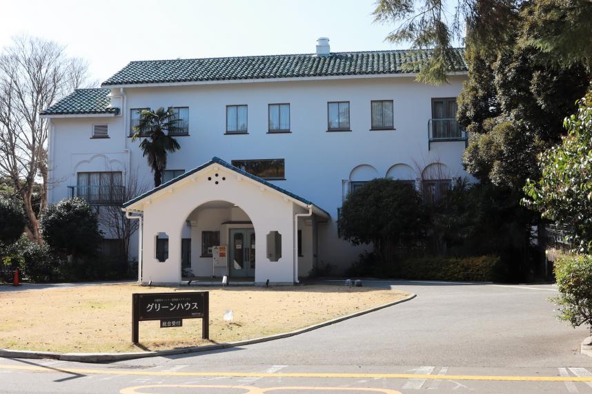 グリーンハウス外観