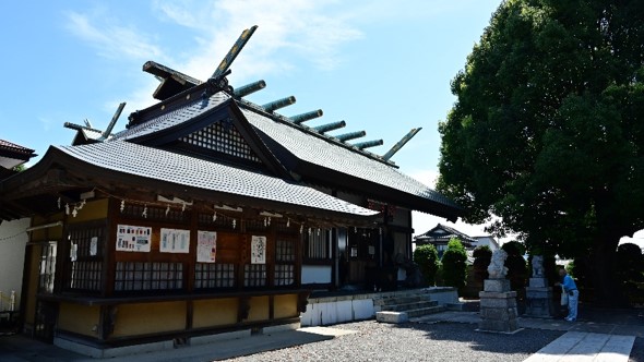 浅間神社ななめから