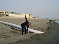 拡大浜崖状況写真近景