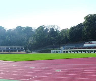 城山陸上競技場