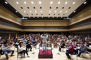 （サムネイル）読売日本交響楽団練習所　建物内部